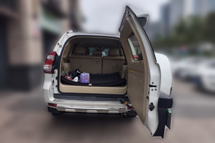 Used Toyota Prado 2013 2.7L Automatic Parallel Import