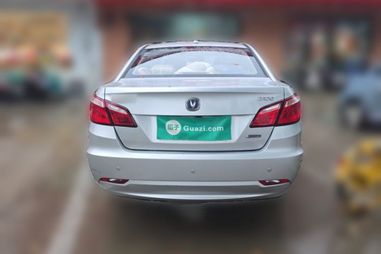 Used CHANGAN Eado 2015 1.6L Manual Luxury Model China IV Standard Rear