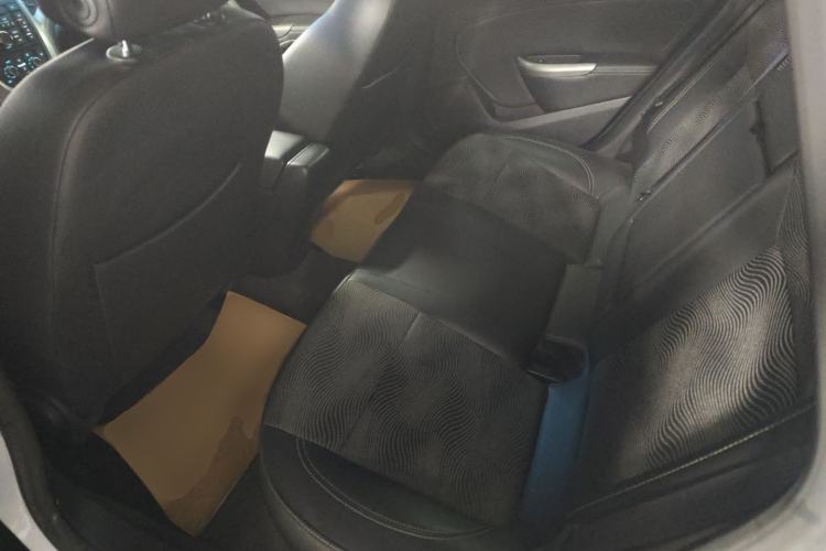 Used Buick GT 2014 XT 1.6L Automatic Fashion Edition Left Rear Seat