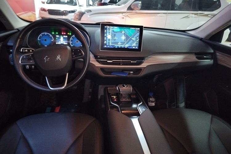 Used Hongqi E-QM5 2024 610 km PLUS