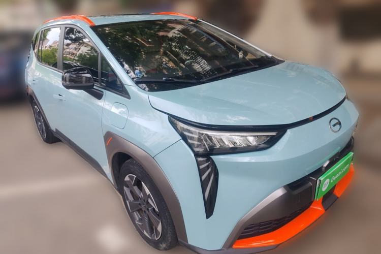 Used AION Y 2021 70 Intelligent Edition Front Right 45 Deg