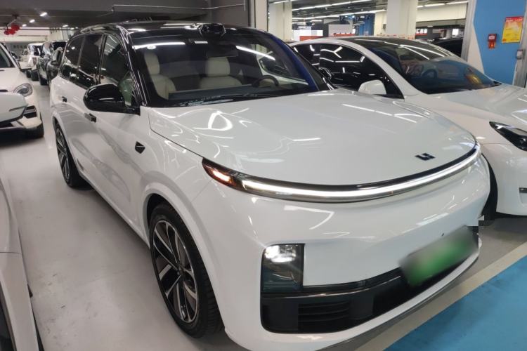 Used Li Auto L9 2022 Max model
