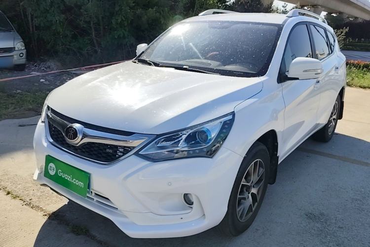 Used BYD Song 2017 Gaishi Upgrade Edition 1.5TI Manual Leading Model