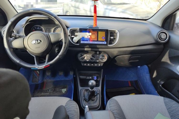 Used Kia Pegas 2019 1.4L Manual Value Edition (Compliant with National Emission Standard V) Center Console