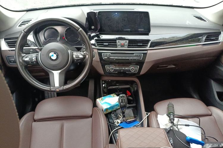 Used BMW X1 2020 sDrive20Li Premium Edition Center Console