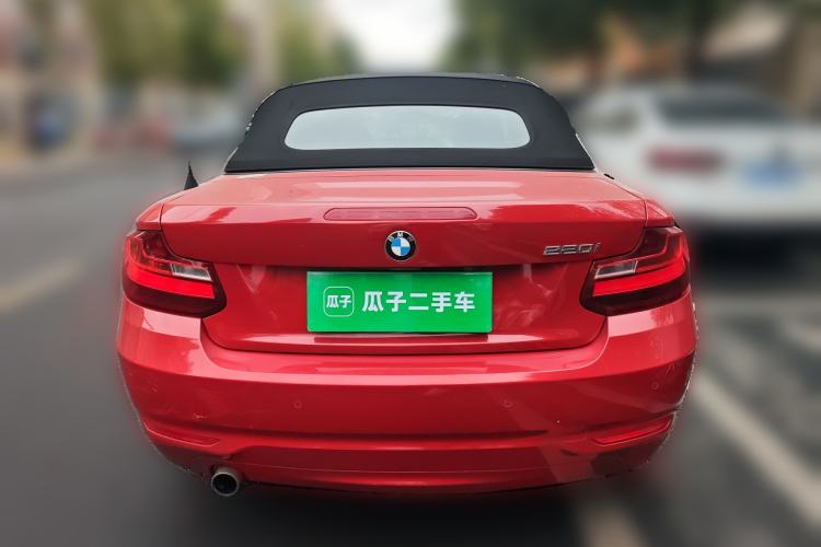 Used BMW 2 Series 2015 220i Convertible Coupe Leading Model
