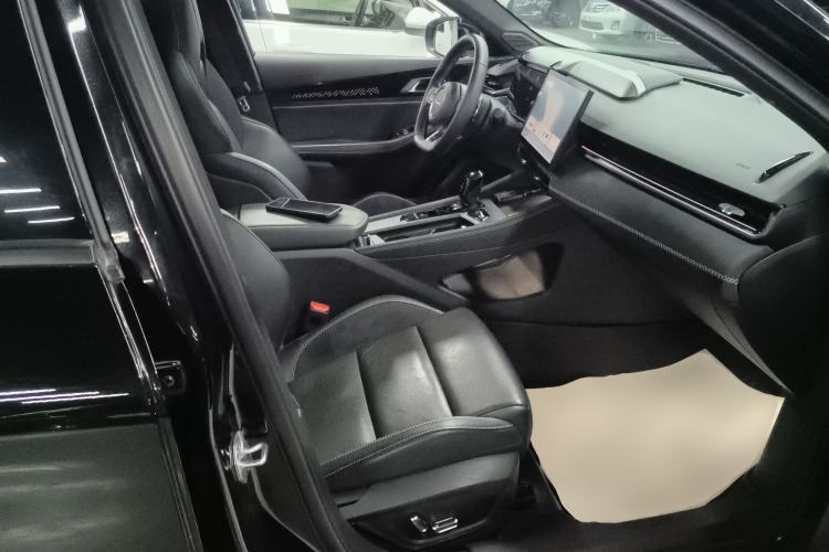 Used Lynk & Co 03 2023 2.0TD DCT JingPro
