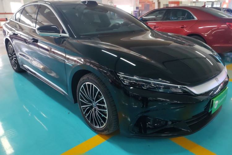 Used BYD Han 2025 DM-i Intelligent Driving Edition 125KM LiDAR Flagship Model
