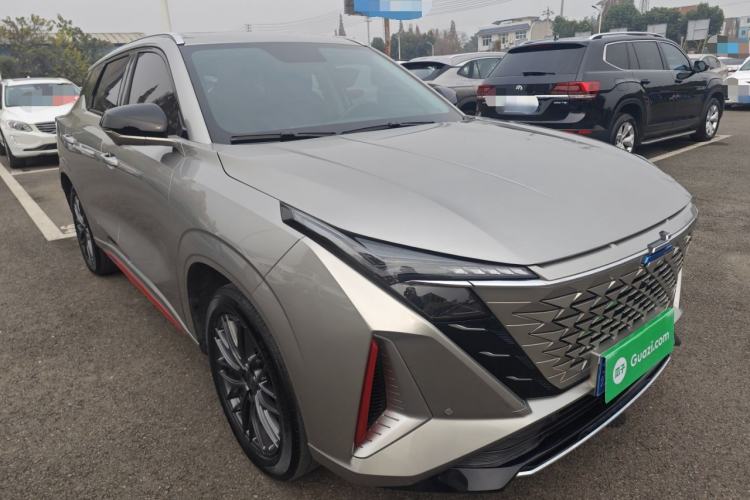 Used Oshan Z6 2022 Blue Whale 1.5T DCT Luxury Model
