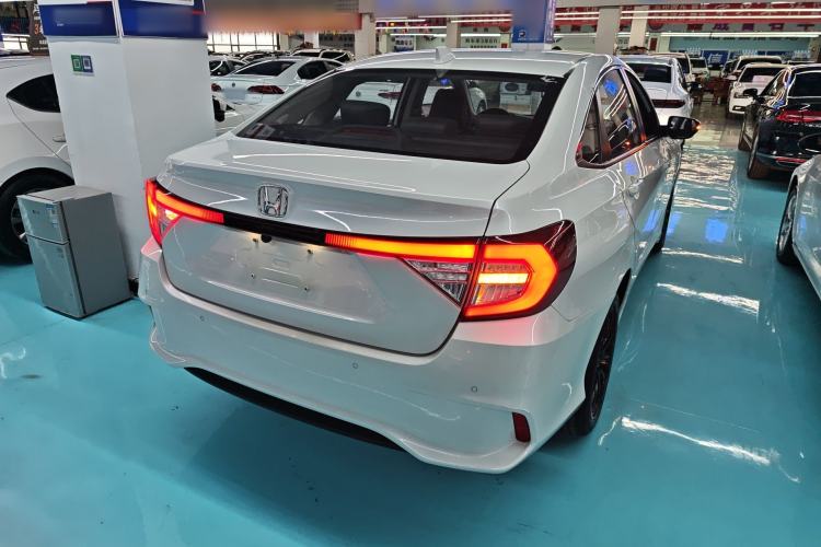 Used Honda Envix 2019 180TURBO CVT Enjoyment Edition China VI Rear Right 45 Deg