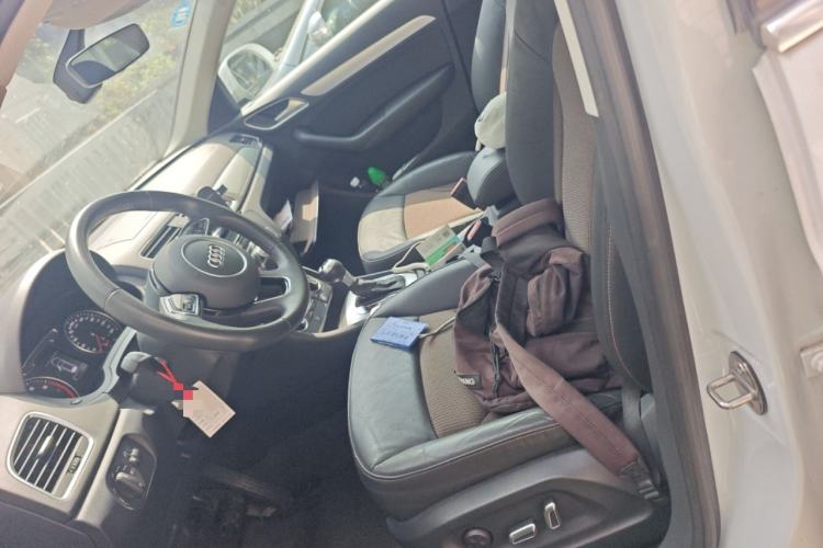 Used Audi Q3 2016 35 TFSI Fashion Model
