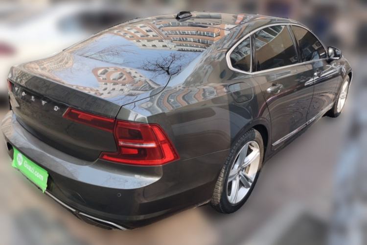 Used Volvo S90 2019 T4 Zhiyi Edition