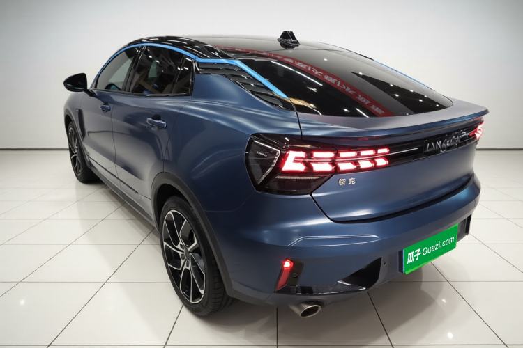 Used Lynk & Co 05 2020 2.0TD Two-Wheel Drive Shine Halo
