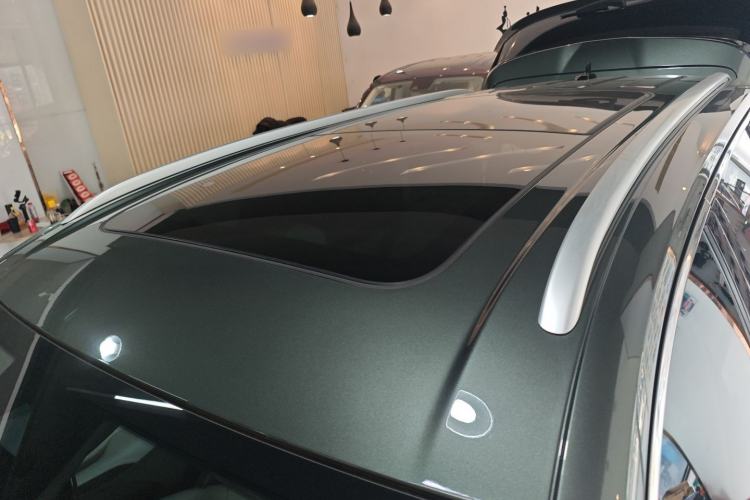 Used Roewe RX9 2023 2.0T Two-Wheel Drive Enjoyment Version
