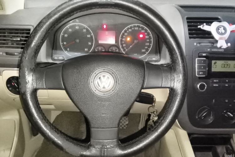 Used Volkswagen Sagitar 2009 1.6L Manual Comfort Edition