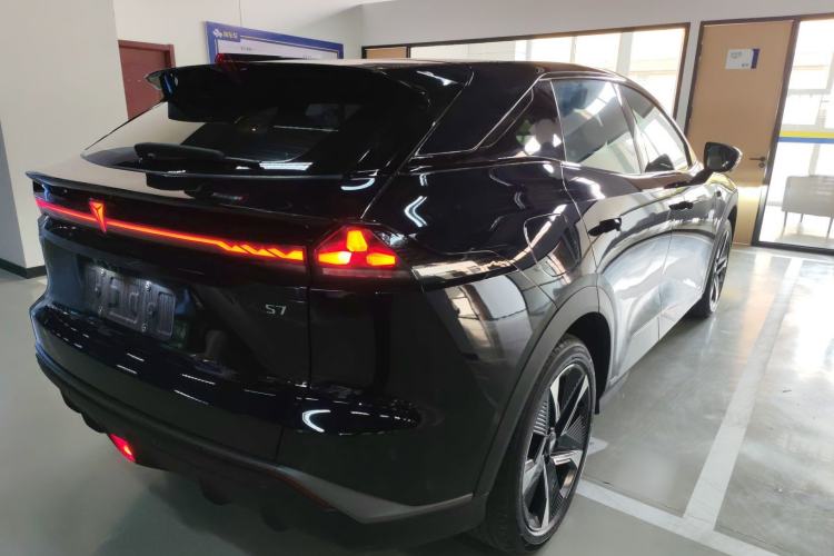 Used Deepal S07 2023 200Max Range-Extended Version
