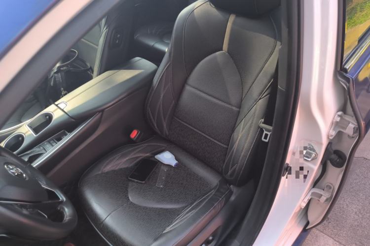 Used Toyota Avalon 2022 2.5L Touring Premium Edition Left Front Seat