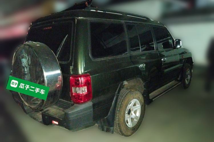 Used Leopaard Q6 2015 2.4L Manual Two-Wheel-Drive Elite Model