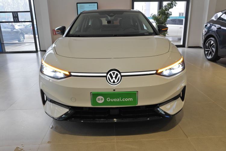 Used Volkswagen ID.7 VIZZION 2024 AIR model