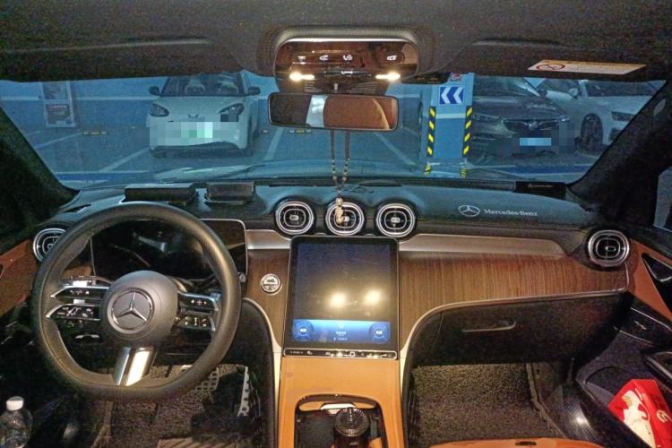 Used Mercedes-Benz GLC 2024 GLC 300 L 4MATIC Dynamic Edition 5-seater