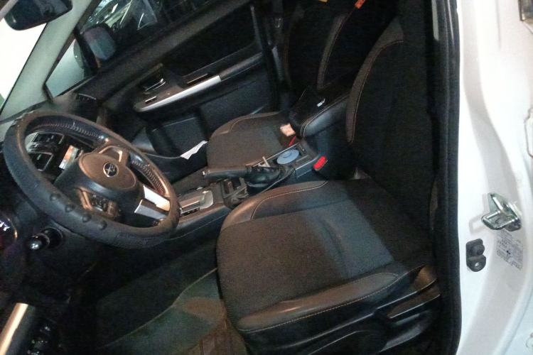 Used Subaru XV 2014 2.0i Comfort Navigation Edition
