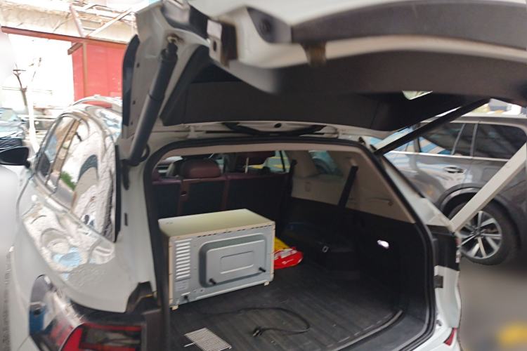 Used Volkswagen ID.6 X 2021 Revised Version Pure+ Long-Range Edition Trunk