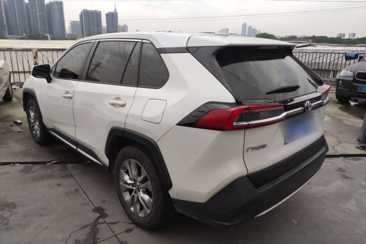 Used Toyota Wildlander 2020 2.0L CVT 4x4 Luxury Edition
