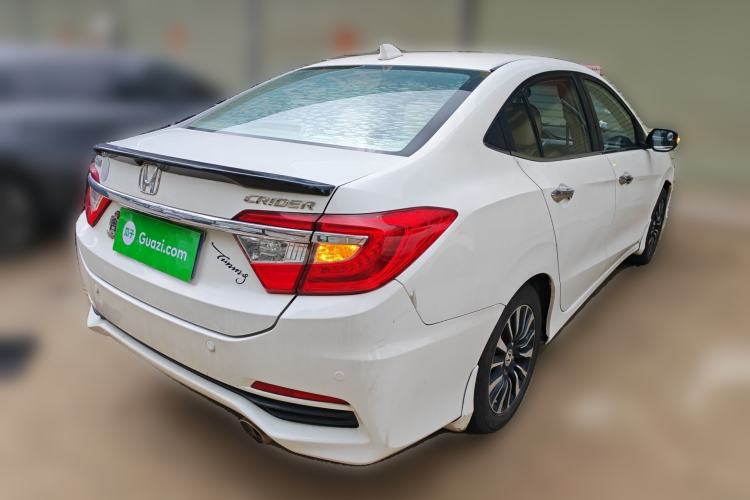 Used Honda Crider 2015 1.8L automatic luxury edition

