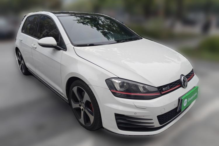 Used Volkswagen Golf GTI 2016 2.0 TSI GTI Front Right 45 Deg