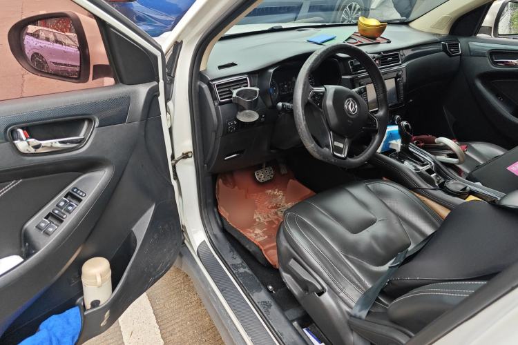 Used Dongfeng Fengon 580 2017 1.5T CVT Comfort Model Driver Seat