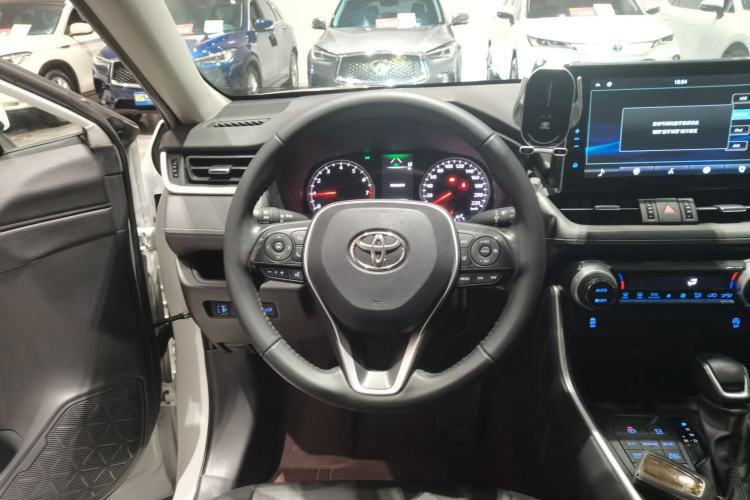 Used Toyota Wildlander 2022 2.0L CVT 4x4 Luxury PLUS Edition