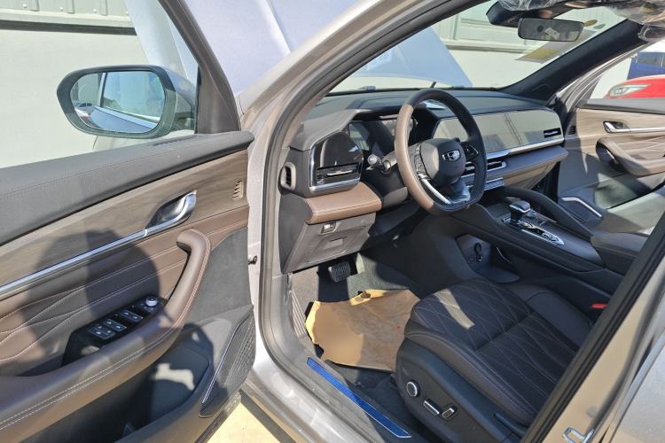 Used Geely Auto Monjaro L 2025 2.0TD Automatic Xingyun Version Driver Seat