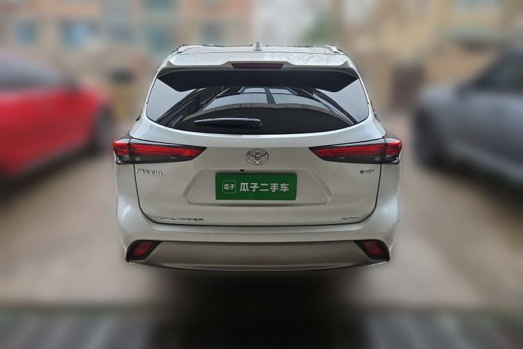 Used Toyota Highlander 2024 2.5L Smart Electric Hybrid Dual-Engine Four-Wheel Drive Prestige Version – 7 Seats
