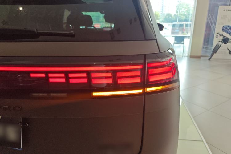 Used Volkswagen Teramont 2025 Tiguan Pro 450TSI Four-Wheel Drive Summit Edition Right Rear Taillight