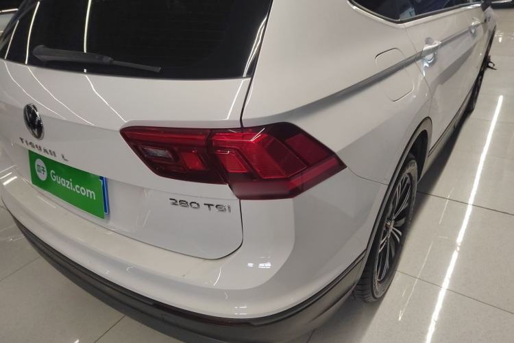 Used Volkswagen Tiguan L 2021 280TSI Automatic Two-Wheel Drive Comfort Edition – Low-Trim Version
