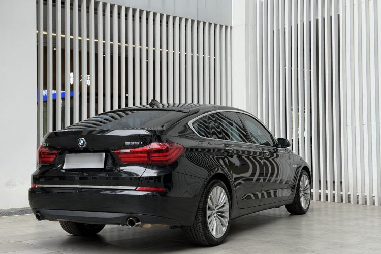Used BMW 5 Series GT 2014 535i Luxury Edition