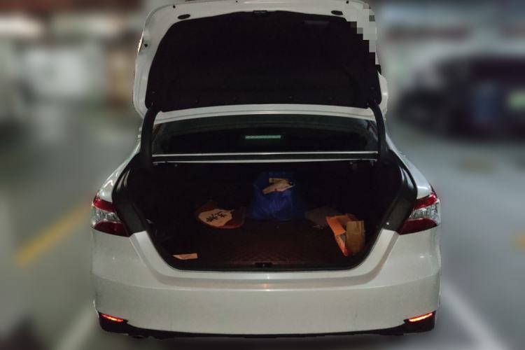 Used Toyota Camry 2019 2.5G Luxury Edition China VI Standard Trunk