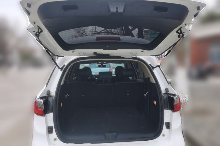 Used BYD Song MAX 2019 1.5T Manual Smart Connect Ruiyi Sunroof Model 7 Seats China VI Standard
