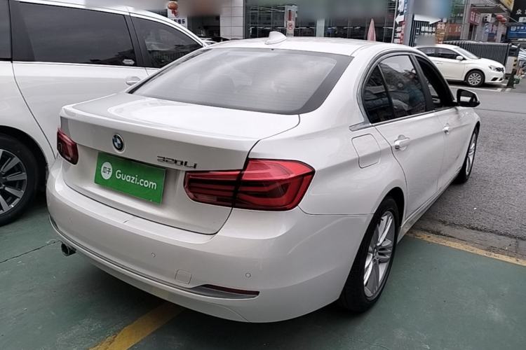 Used BMW 3 Series 2016 320Li Fashion Model Rear Right 45 Deg