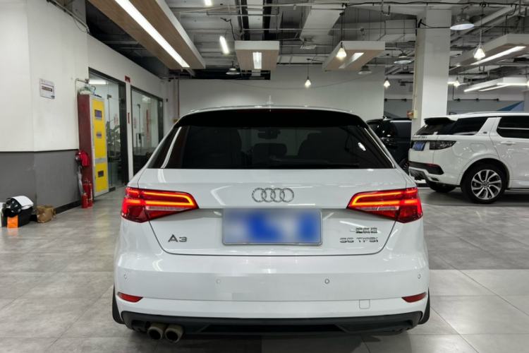 Used Audi A3 2018 30th Anniversary Edition Sportback 35 TFSI Ambition Model
