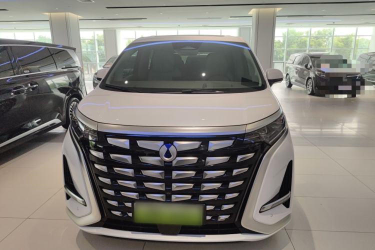 Used Denza D9 2022 DM-i 970 Four-Wheel Drive Flagship Model