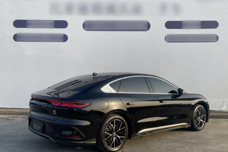 Used BYD Han 2024 EV Glory Edition 610 km All-Wheel Drive "Tian Shen Zhi Jia" Intelligent Driving Model
