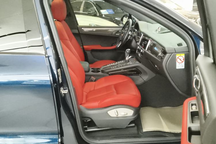 Used Porsche Macan 2021 Macan 2.0T