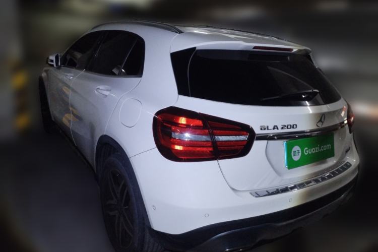 Used Mercedes-Benz GLA 2017 GLA 200 Fashion Model Rear Left 45 Deg