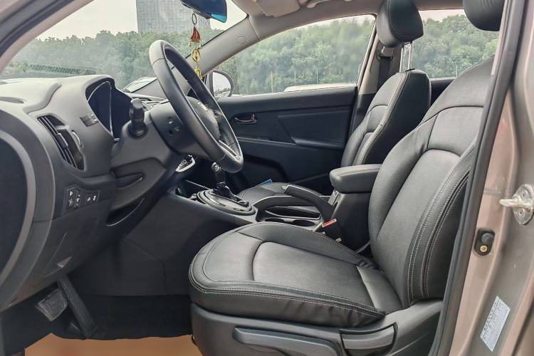 Used Kia Sportage R 2014 2.0L Automatic Two-Wheel Drive Premium Trim