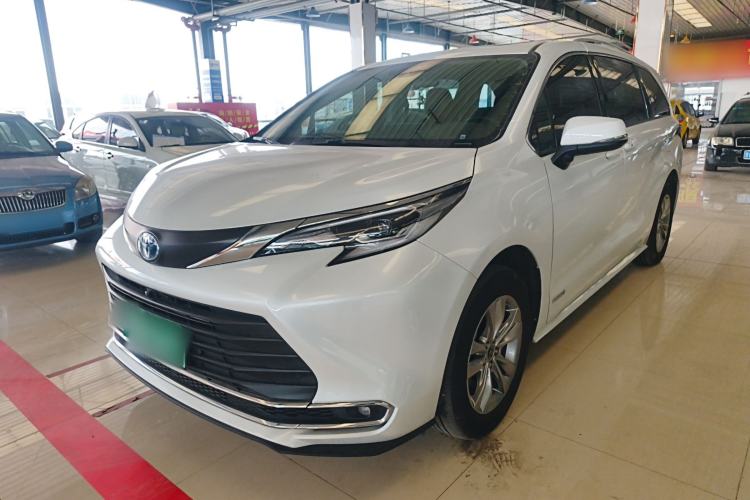 Used Toyota Sienna 2023 2.5L Hybrid Comfort Edition