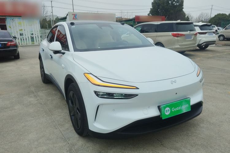 Used ONVO L60 2025 Model—60 kWh Rear-Wheel-Drive Version
