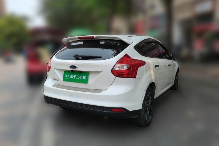 Used Ford Focus 2012 Hatchback 1.6L Automatic Fashion Edition Rear Right 45 Deg