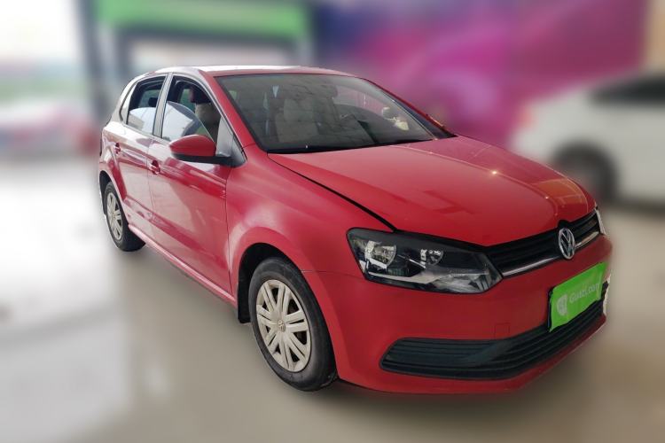 Used Volkswagen Polo 2016 1.4L Automatic Trendy Model Front Right 45 Deg