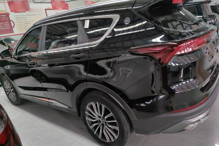 Used JETOUR X70 PLUS 2023 1.6T DCT Stronger 5-Seater
